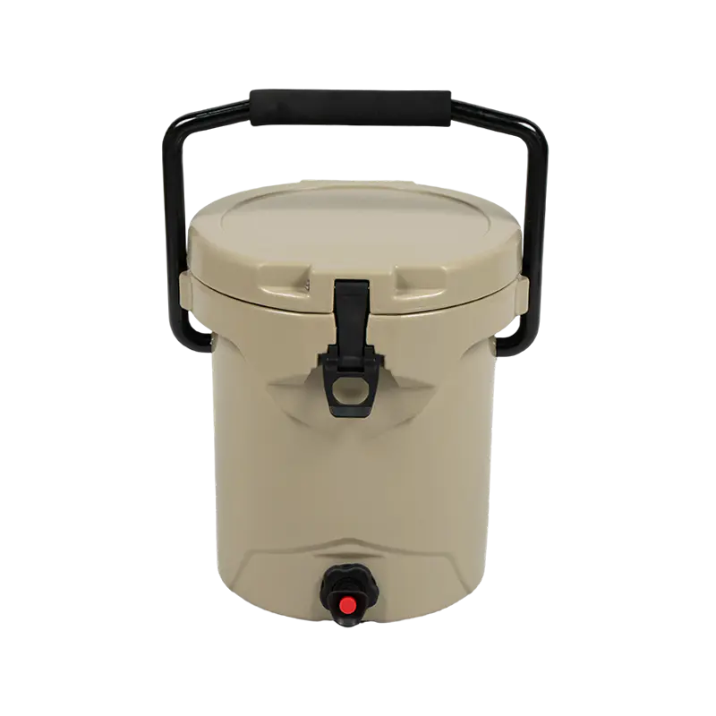 10QT 回転成形クーラー ボックスは、次の冒険に最適なコンパクトな選択肢ですか?